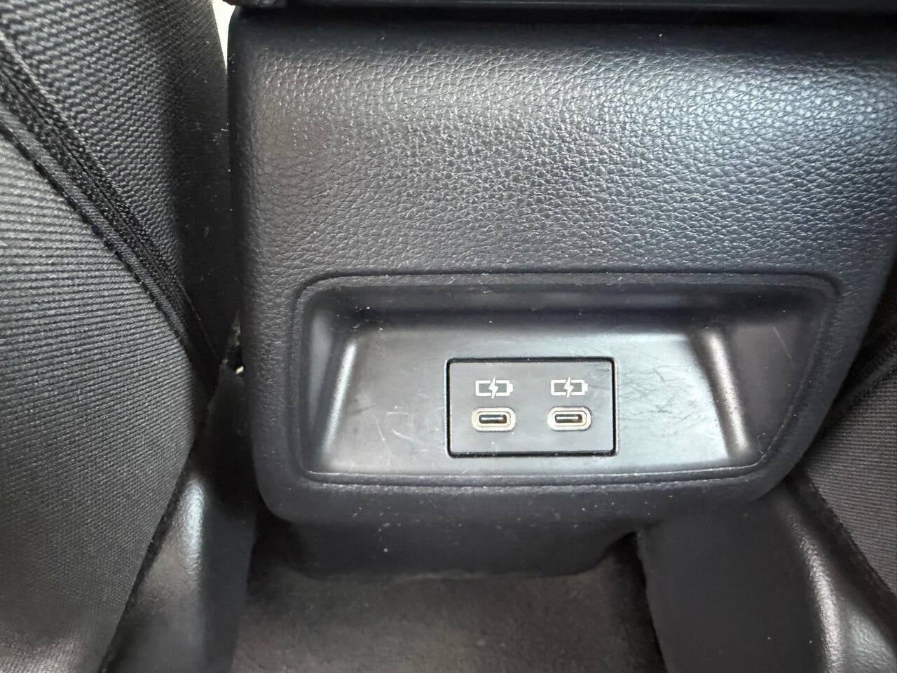 2024 Toyota Corolla LE 4dr Sedan