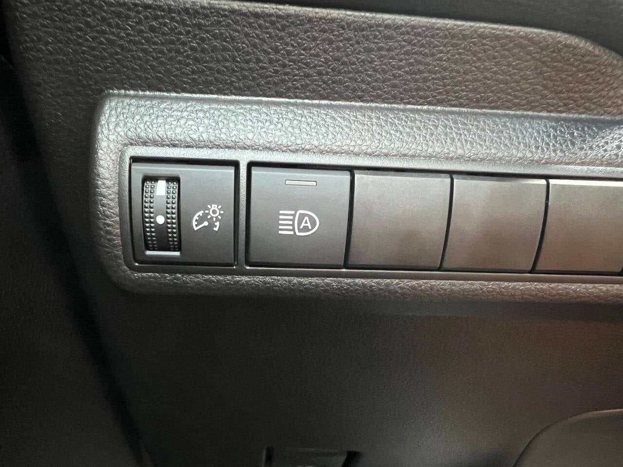 2025 Toyota Corolla SE 4dr Sedan