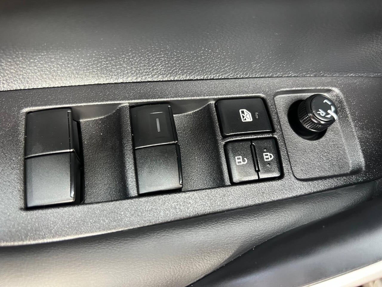 2025 Toyota Corolla SE 4dr Sedan