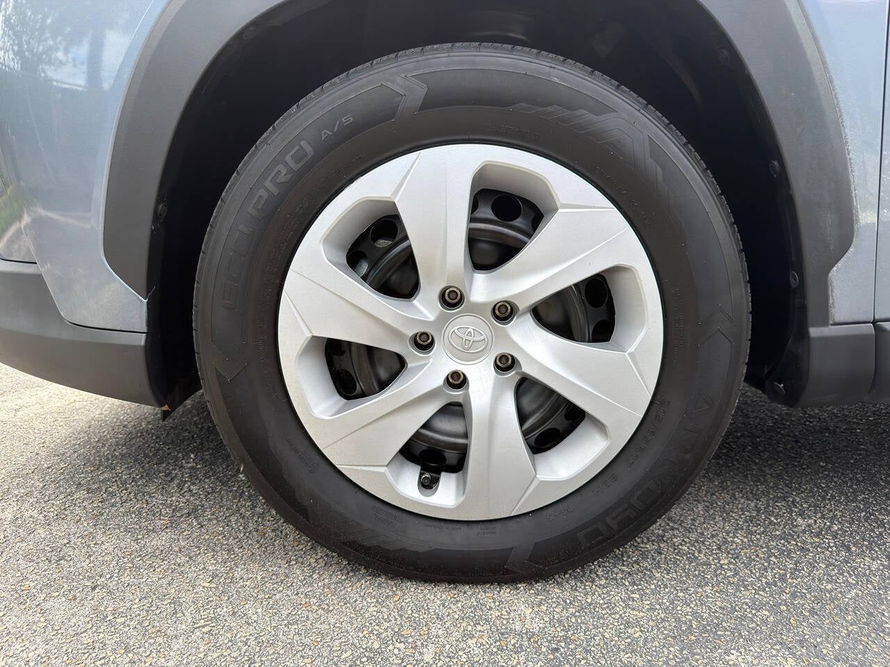 2023 Toyota Corolla Cross L 4dr Crossover