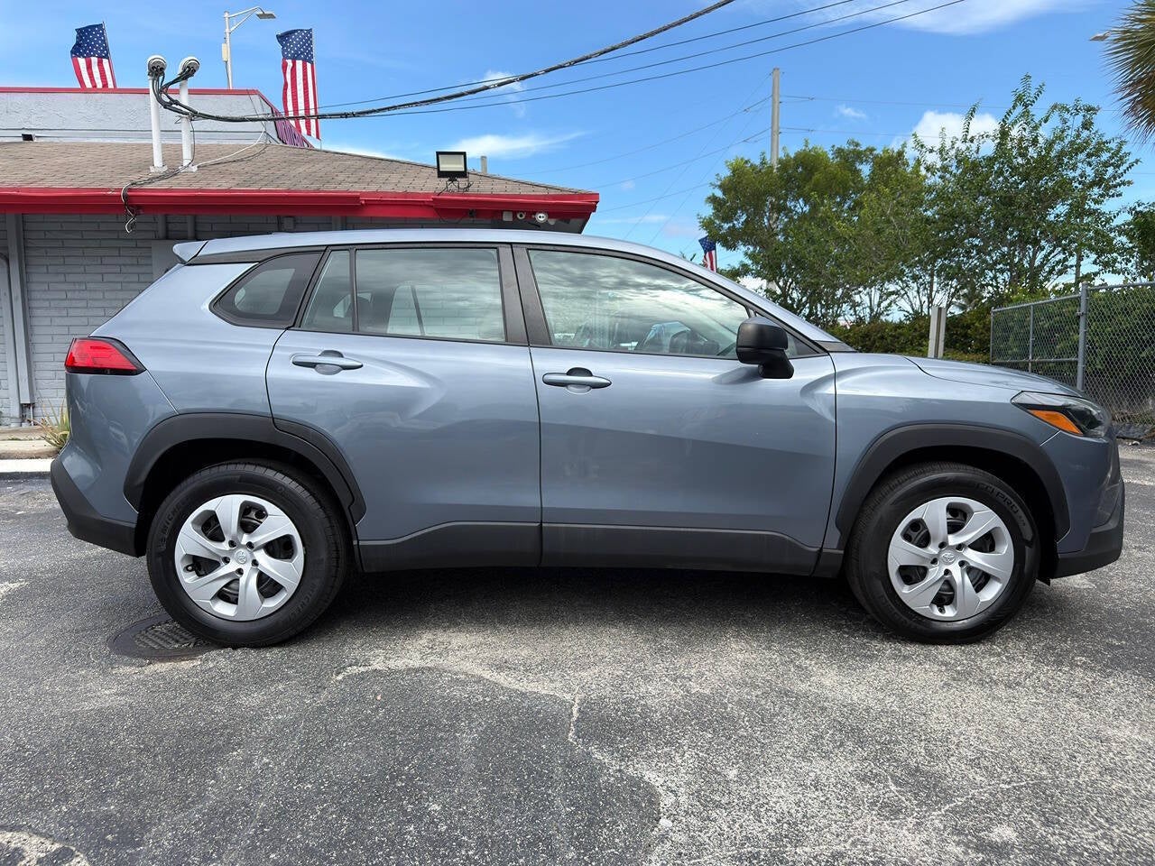 2023 Toyota Corolla Cross L 4dr Crossover