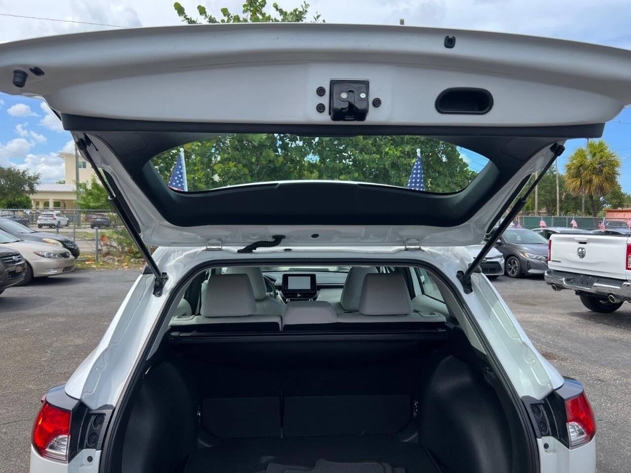 2023 Toyota Corolla Cross L 4dr Crossover