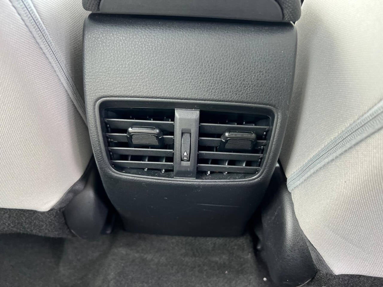 2023 Toyota Corolla Cross L 4dr Crossover