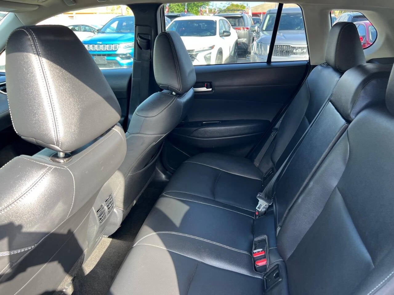 2023 Toyota Corolla Cross XLE AWD 4dr Crossover