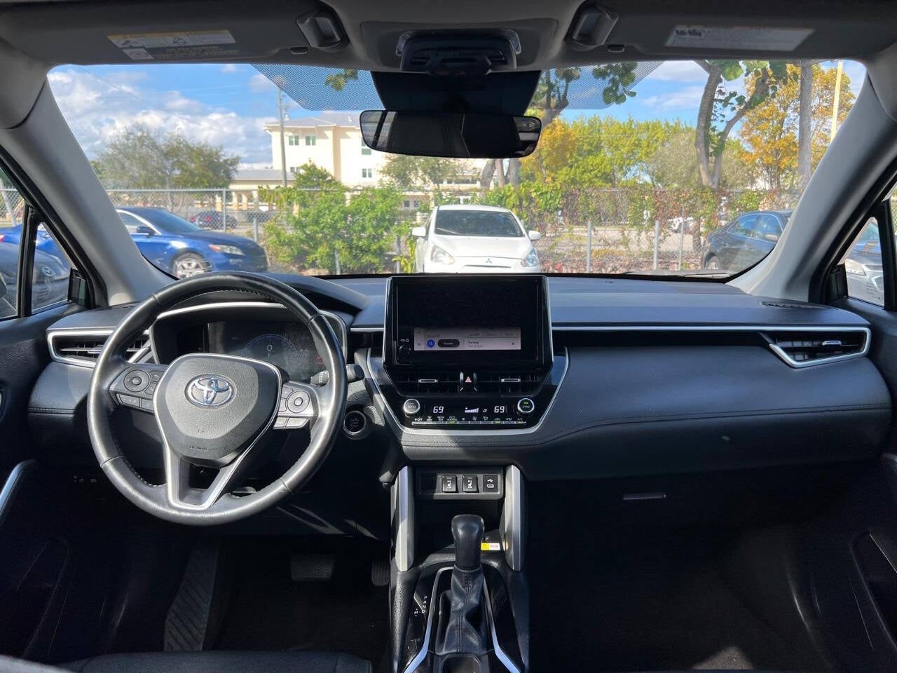 2023 Toyota Corolla Cross XLE AWD 4dr Crossover