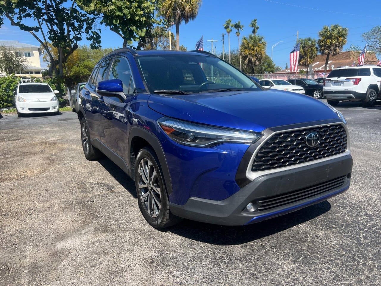 2024 Toyota Corolla Cross XLE 4dr Crossover