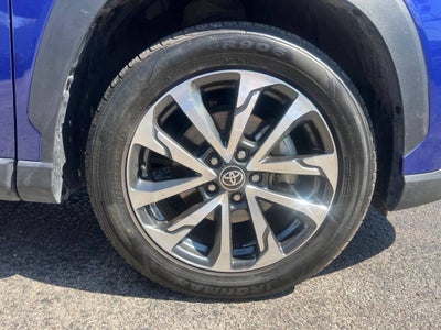 2024 Toyota Corolla Cross XLE 4dr Crossover