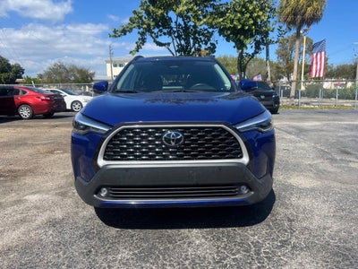 2024 Toyota Corolla Cross XLE 4dr Crossover