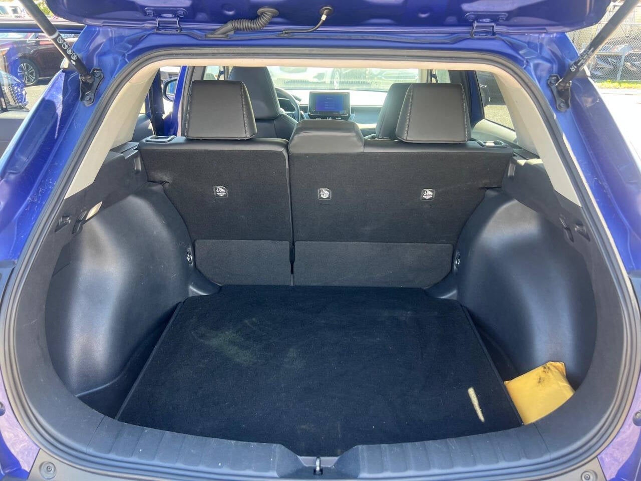 2024 Toyota Corolla Cross XLE 4dr Crossover