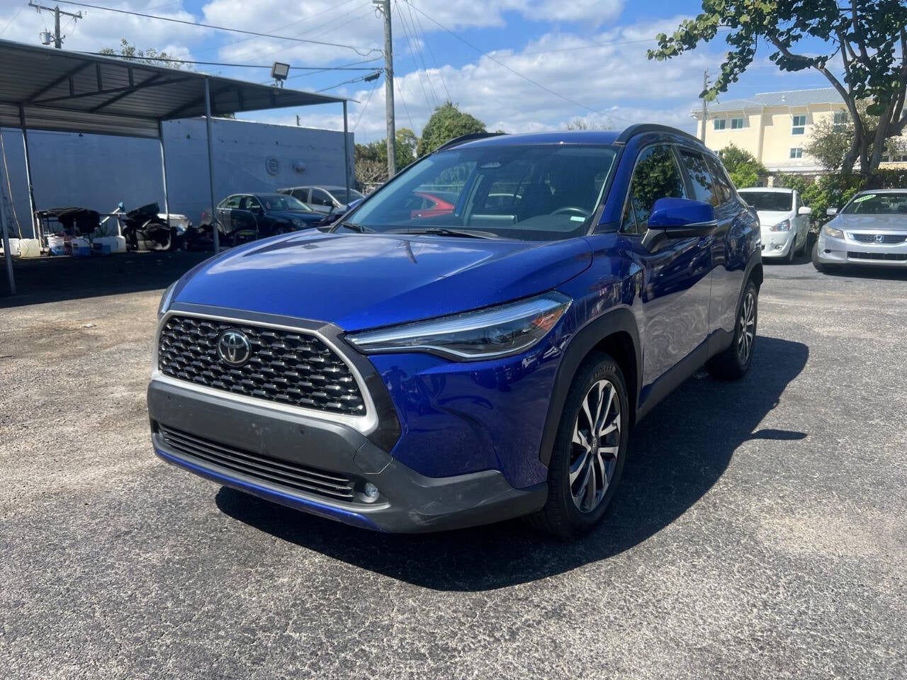 2024 Toyota Corolla Cross XLE 4dr Crossover