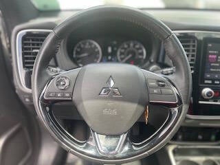 2020 Mitsubishi Outlander LE 4dr SUV