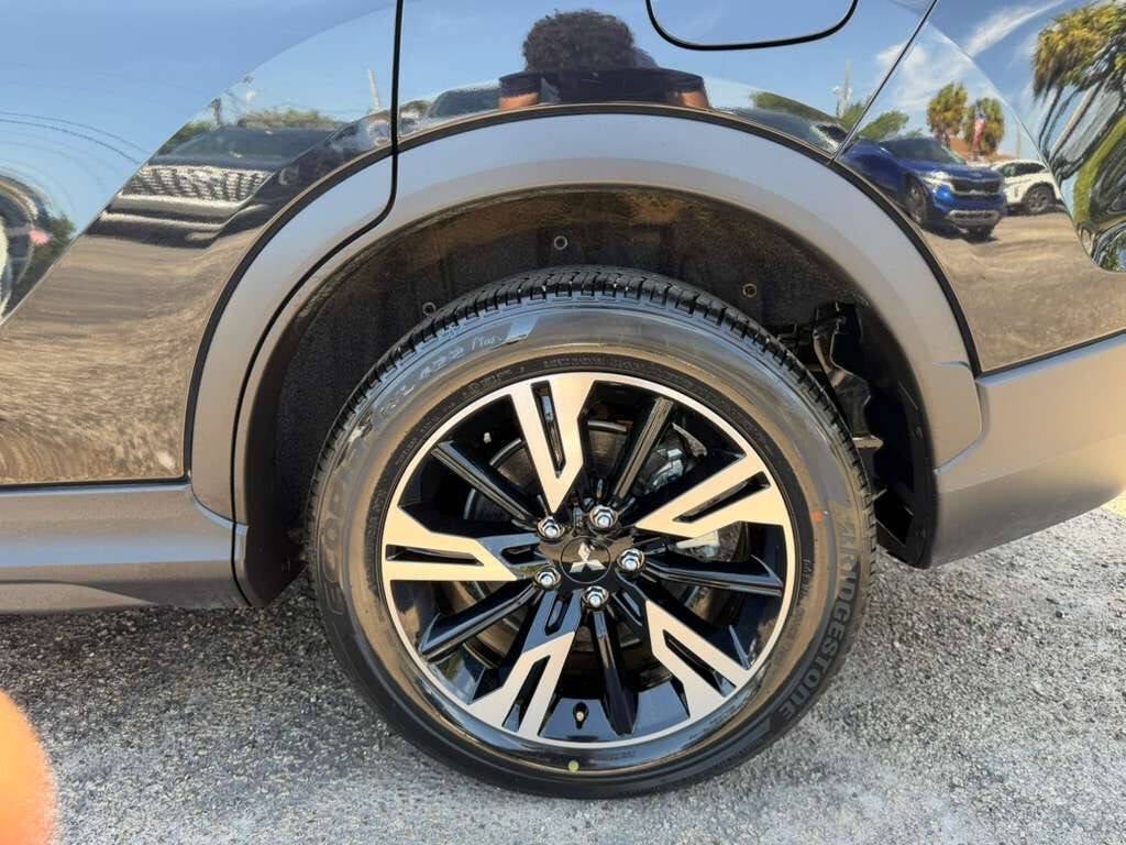 2025 Mitsubishi Eclipse Cross Black Edition AWD 4dr Crossover