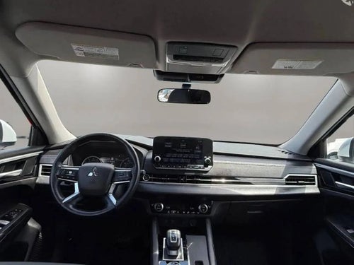 2022 Mitsubishi Outlander SE Sport Utility 4D