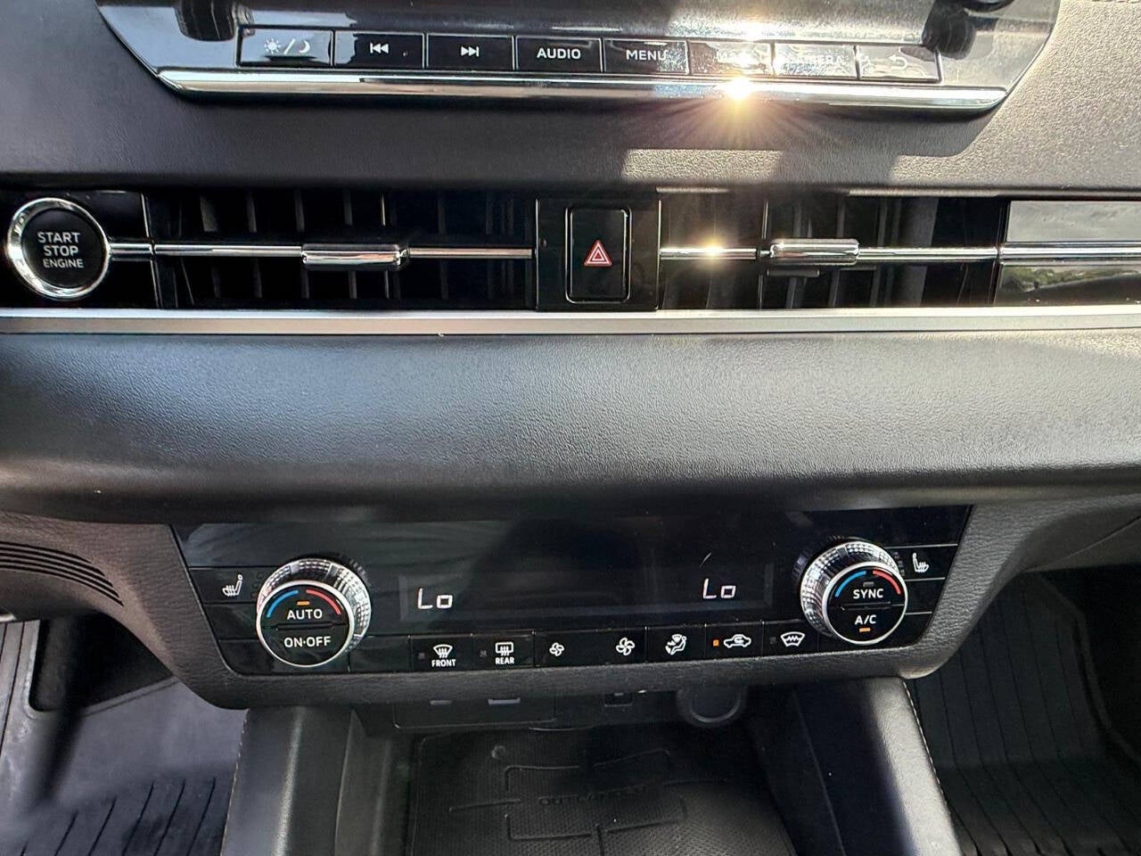 2022 Mitsubishi Outlander SE Launch Edition AWD 4dr SUV