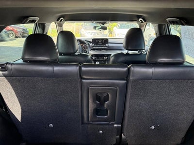 2023 Mitsubishi Outlander SE AWD 4dr SUV