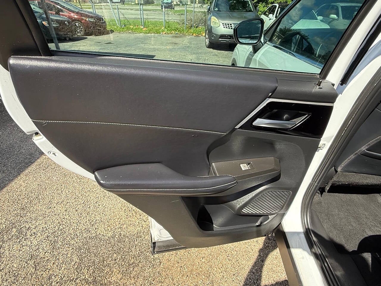 2023 Mitsubishi Outlander SE AWD 4dr SUV