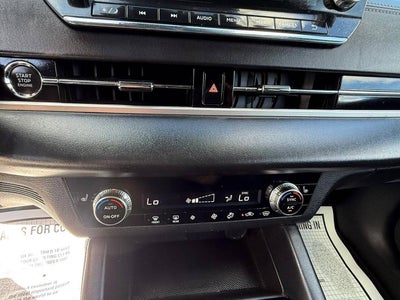 2023 Mitsubishi Outlander SE AWD 4dr SUV
