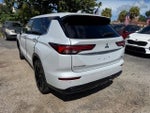 2023 Mitsubishi Outlander SE AWD 4dr SUV