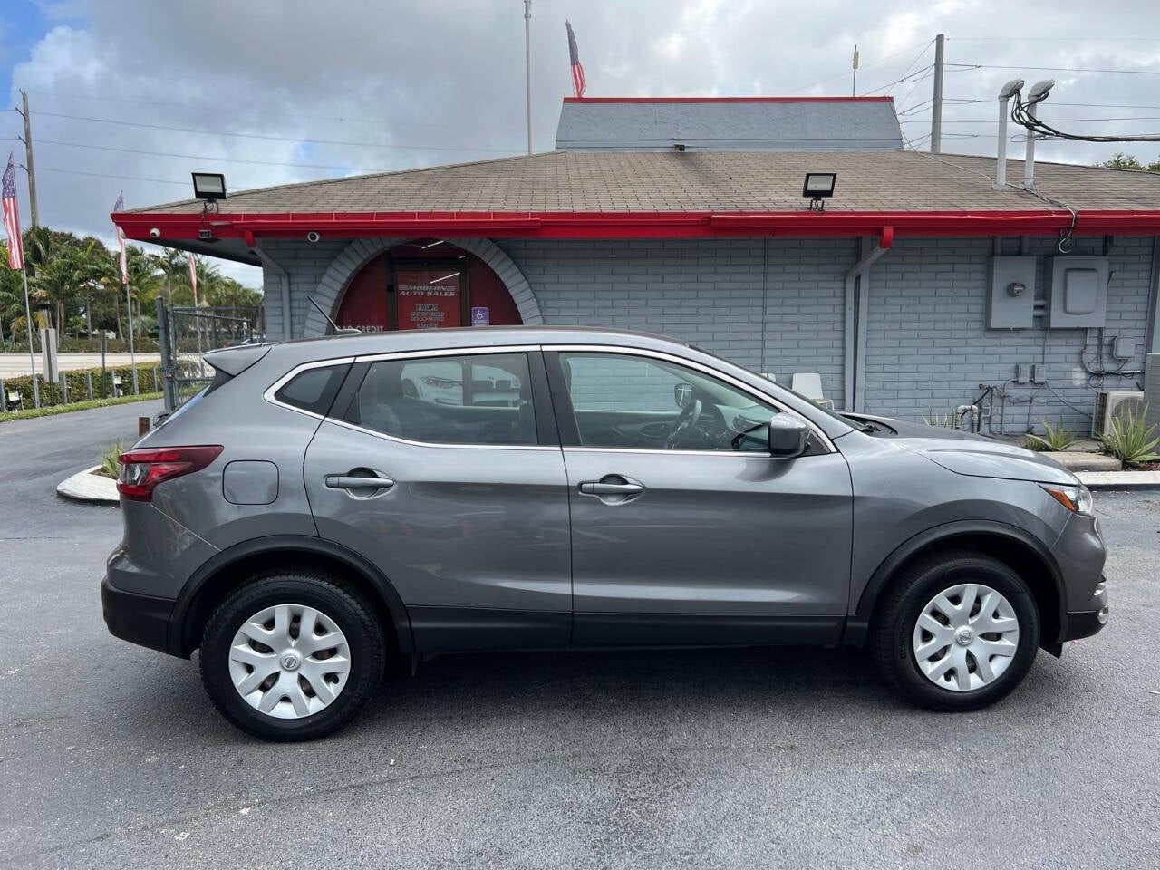 2020 Nissan Rogue Sport SV 4dr Crossover