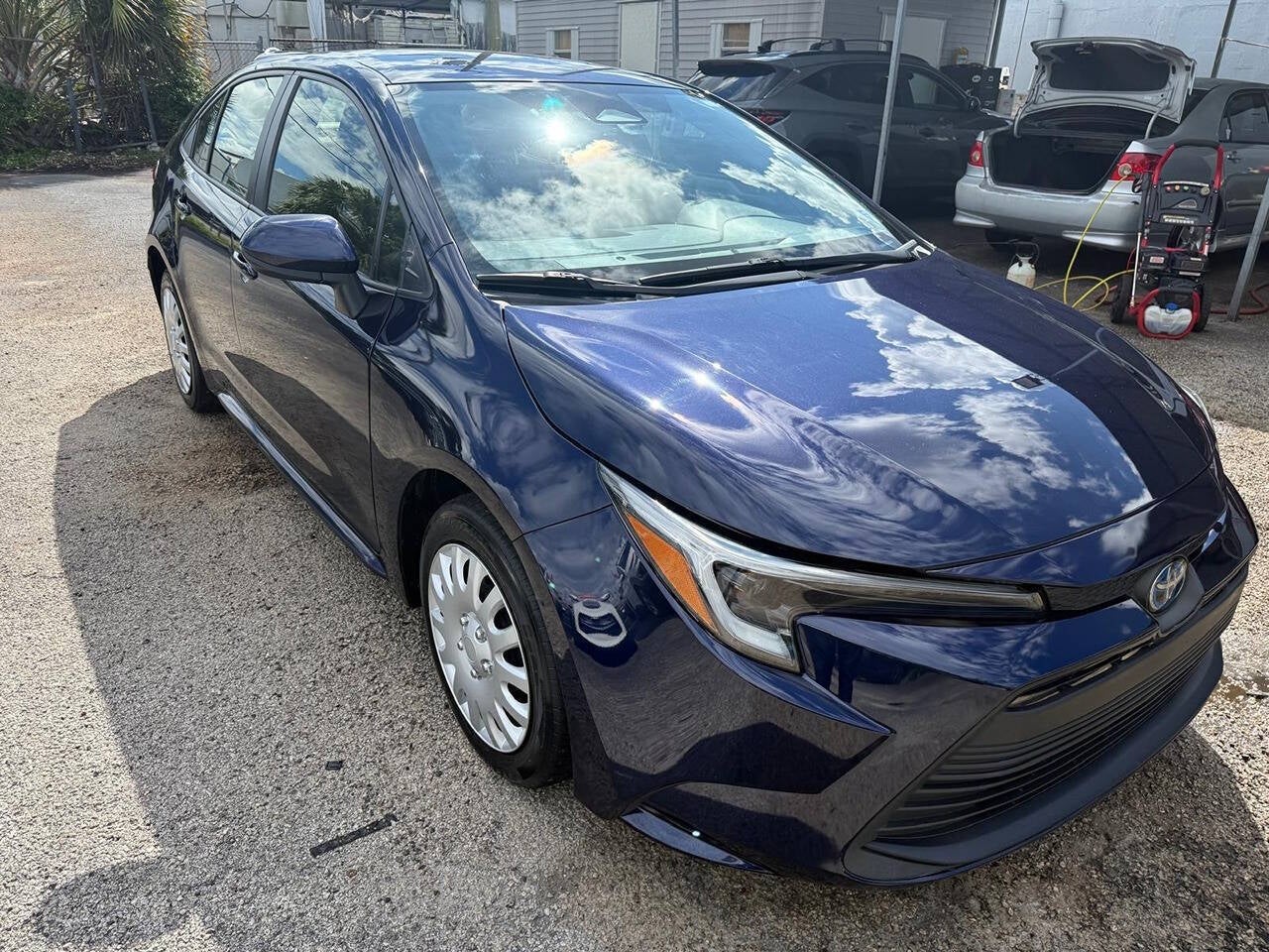 2025 Toyota Corolla Hybrid LE 4dr Sedan