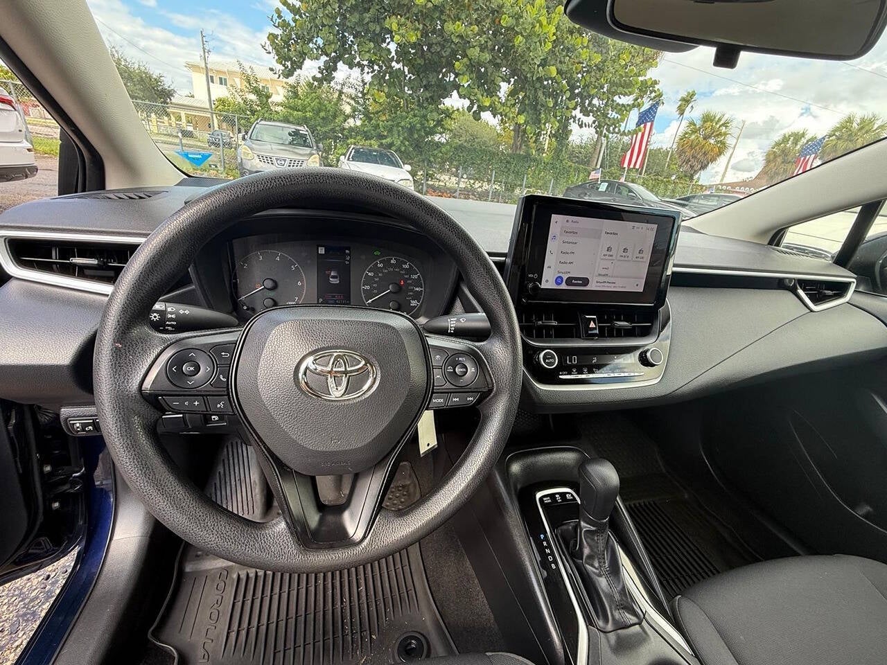 2025 Toyota Corolla Hybrid LE 4dr Sedan