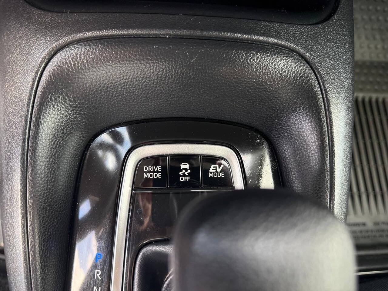 2025 Toyota Corolla Hybrid LE 4dr Sedan