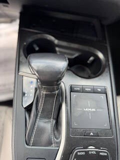 2019 Lexus UX 200 Base 4dr Crossover