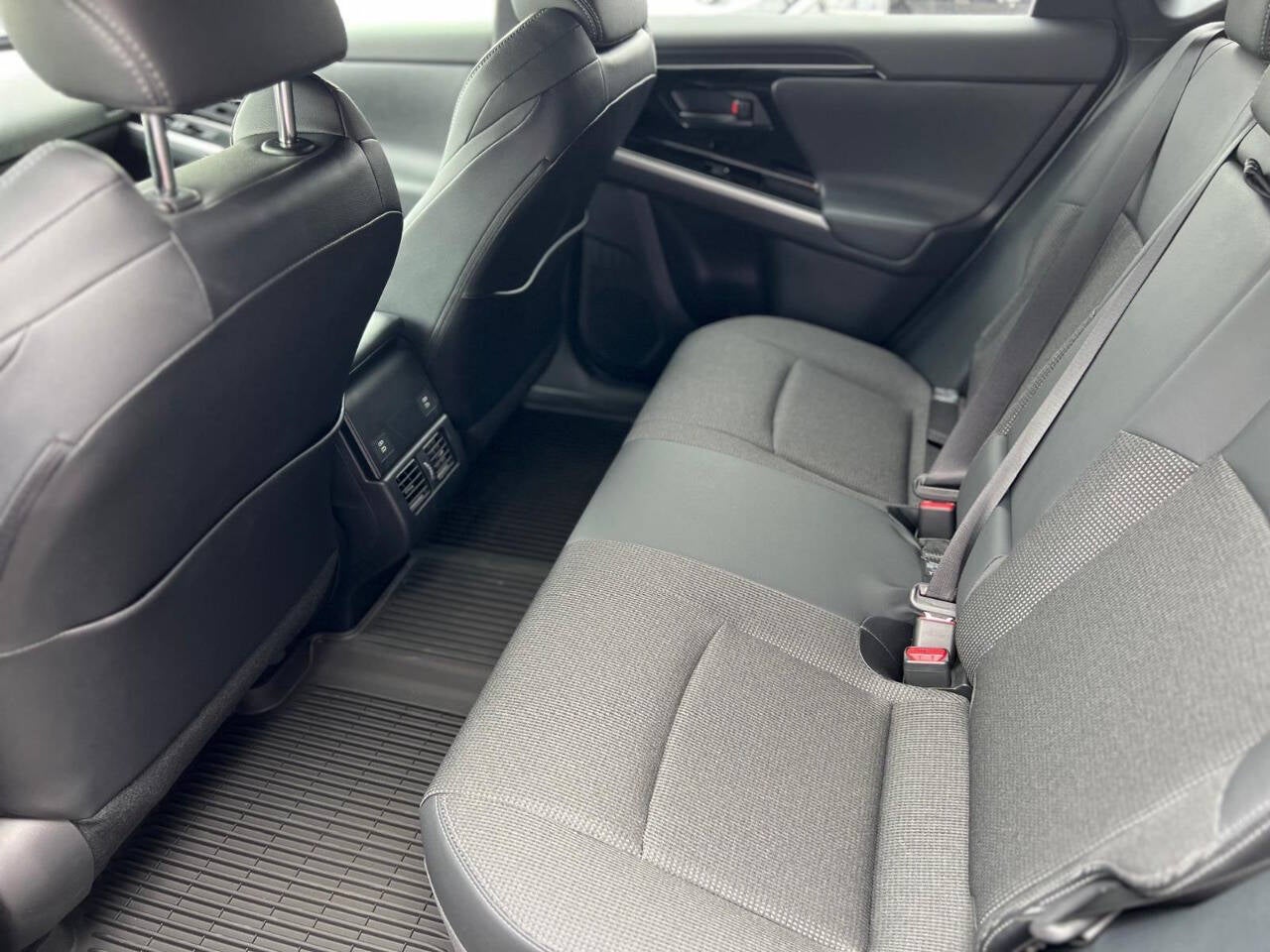 2024 Toyota bZ4X XLE AWD 4dr Crossover