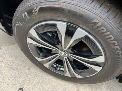 2024 Toyota bZ4X XLE AWD 4dr Crossover