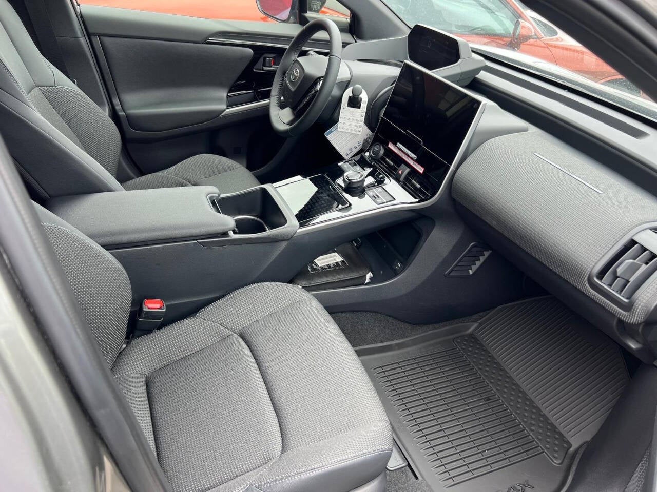 2024 Toyota bZ4X XLE AWD 4dr Crossover