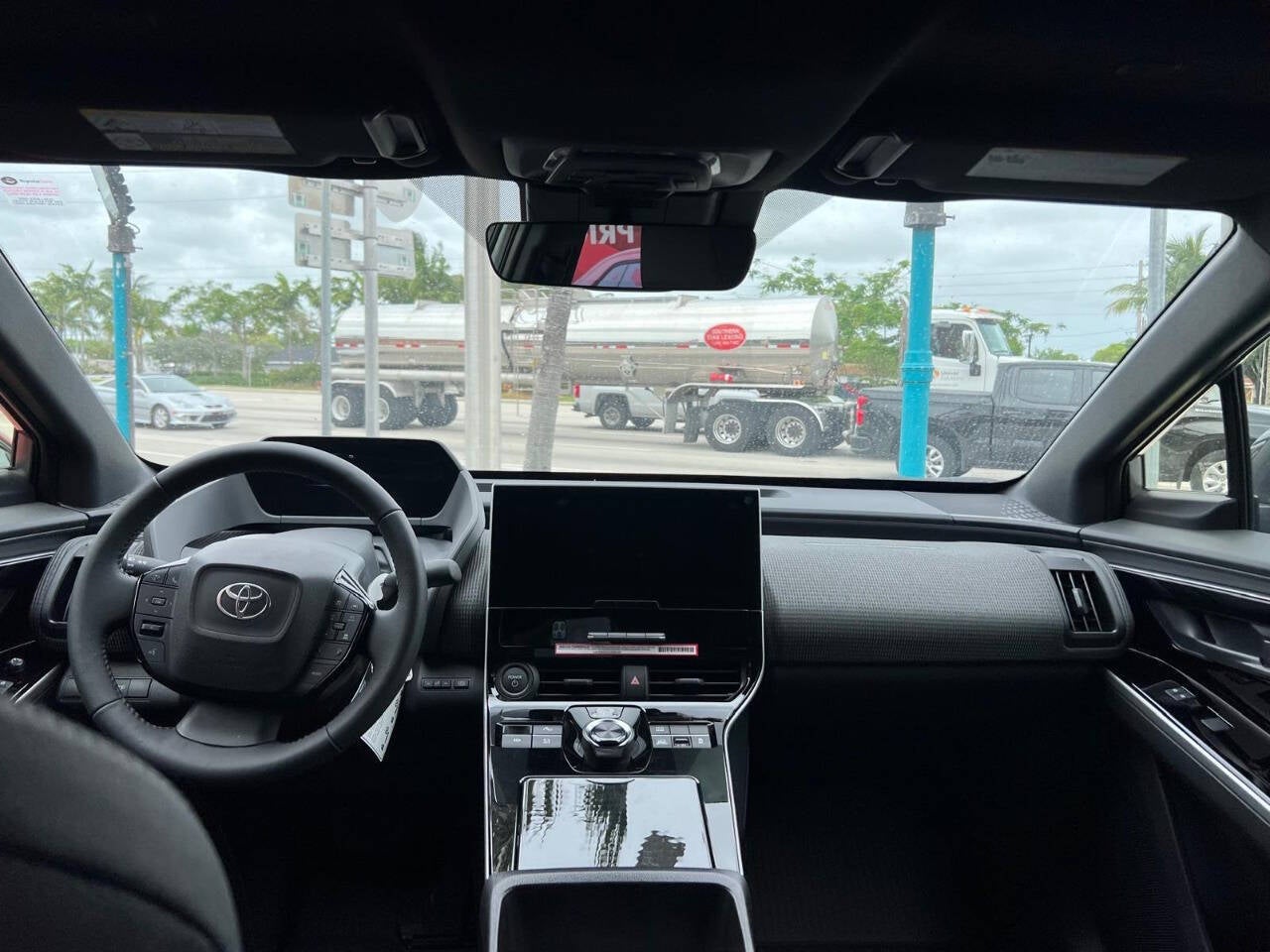 2024 Toyota bZ4X XLE AWD 4dr Crossover