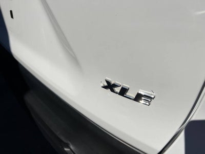 2020 Toyota RAV4 XLE 4dr SUV