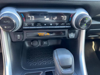 2020 Toyota RAV4 XLE 4dr SUV