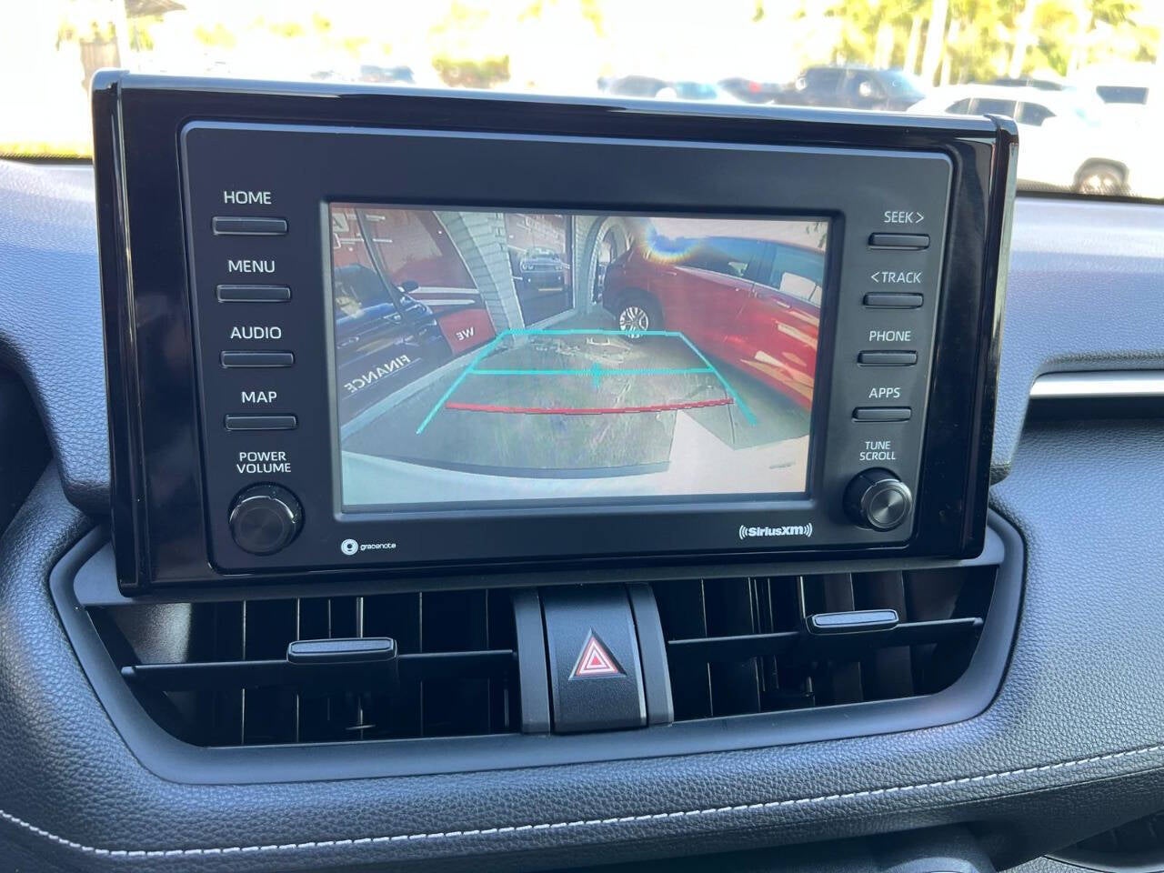 2020 Toyota RAV4 XLE 4dr SUV