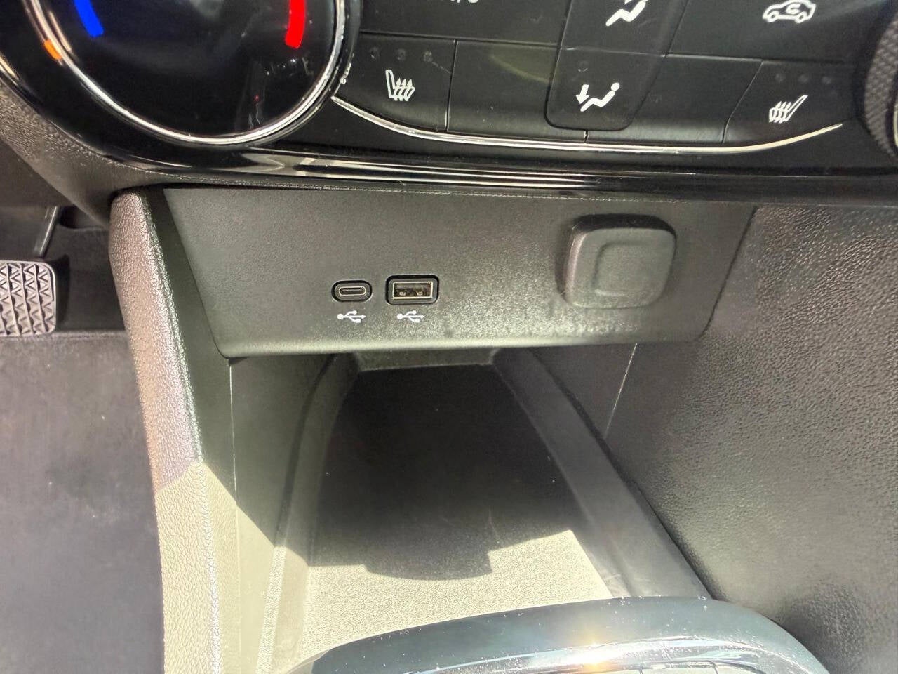 2025 Buick Encore GX Sport Touring 4dr Crossover