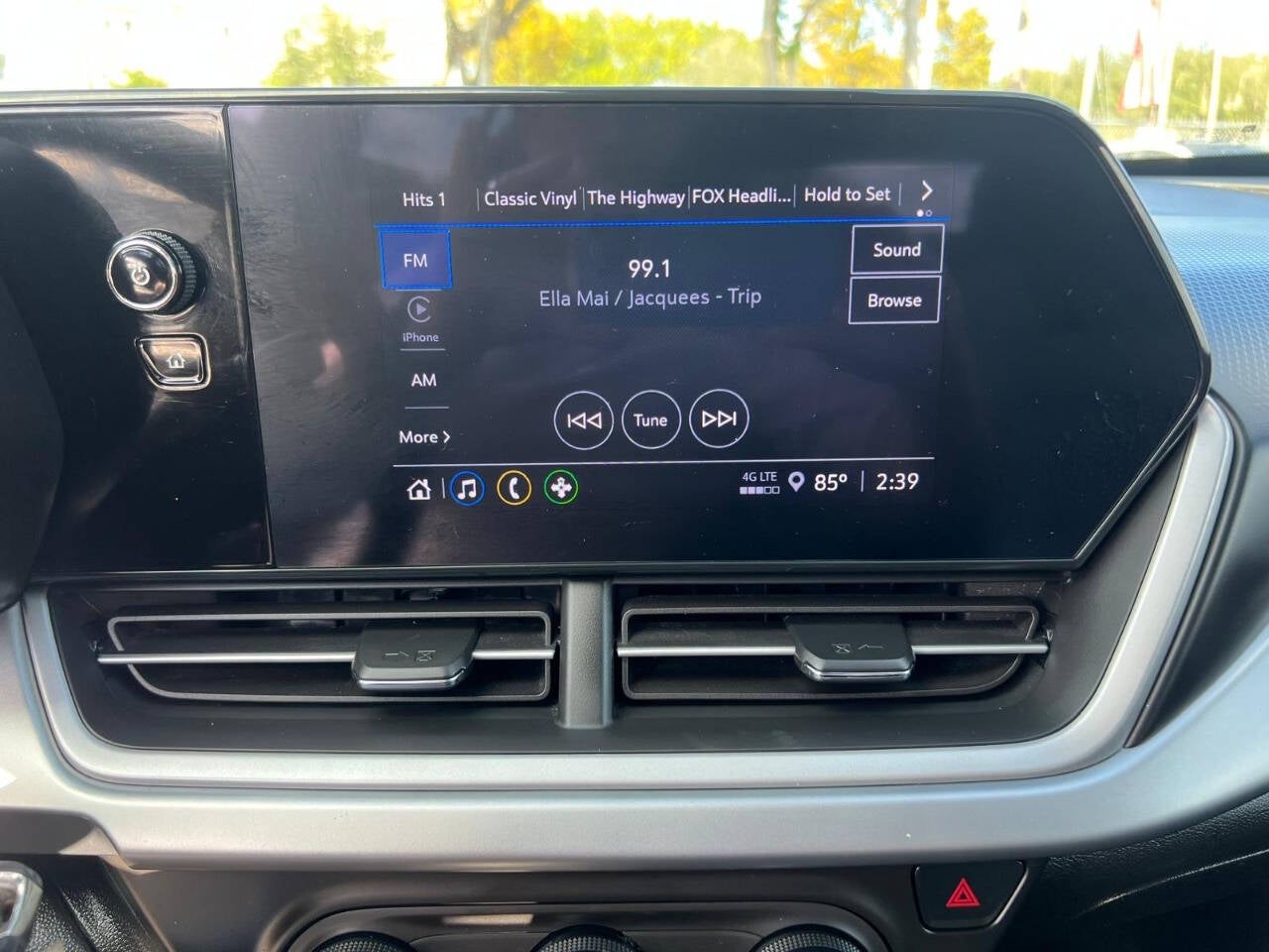 2024 Chevrolet Trax RS 4dr Crossover w/1RS