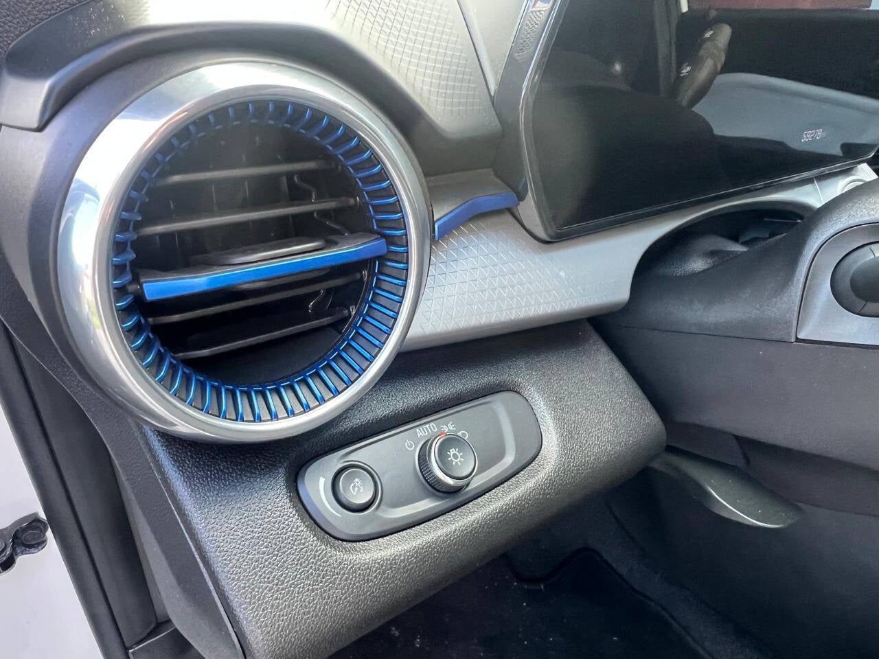 2024 Chevrolet Trax LT 4dr Crossover