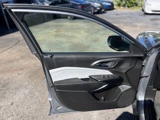 2025 Chevrolet Trax LT 4dr Crossover