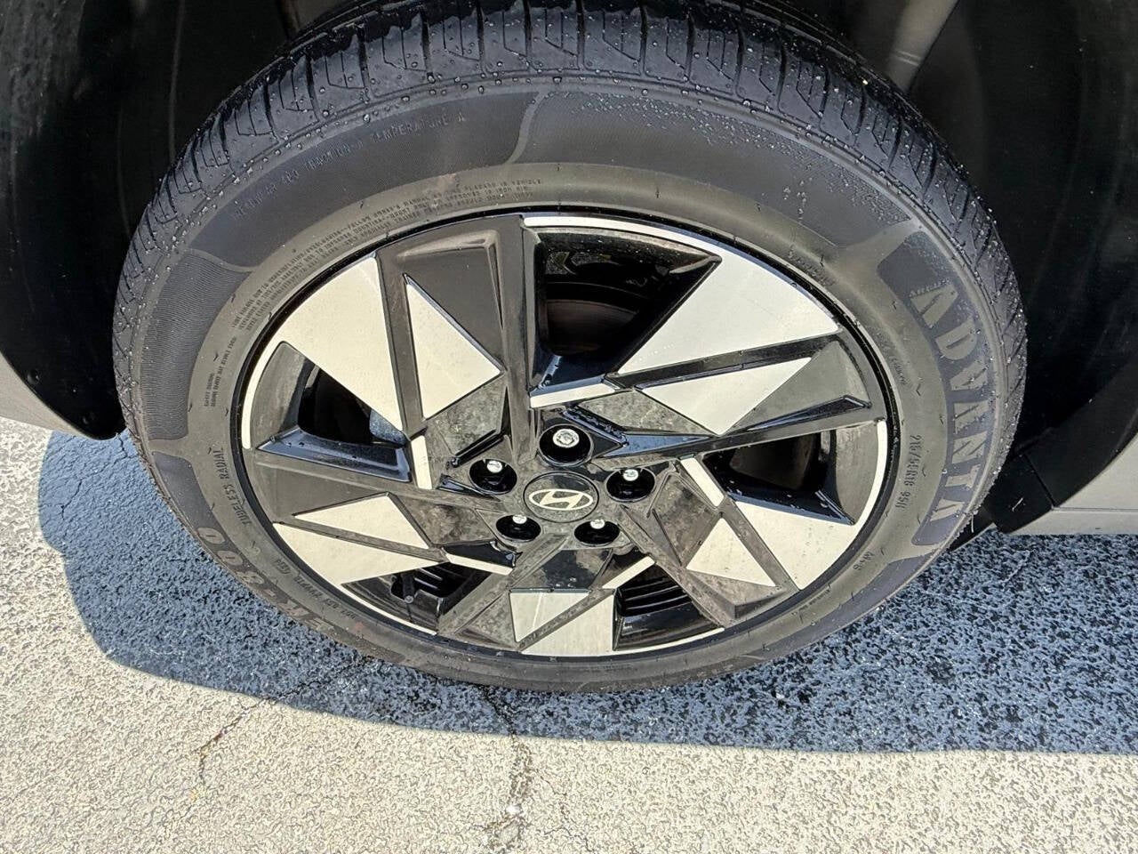 2024 Hyundai Kona SEL 4dr Crossover