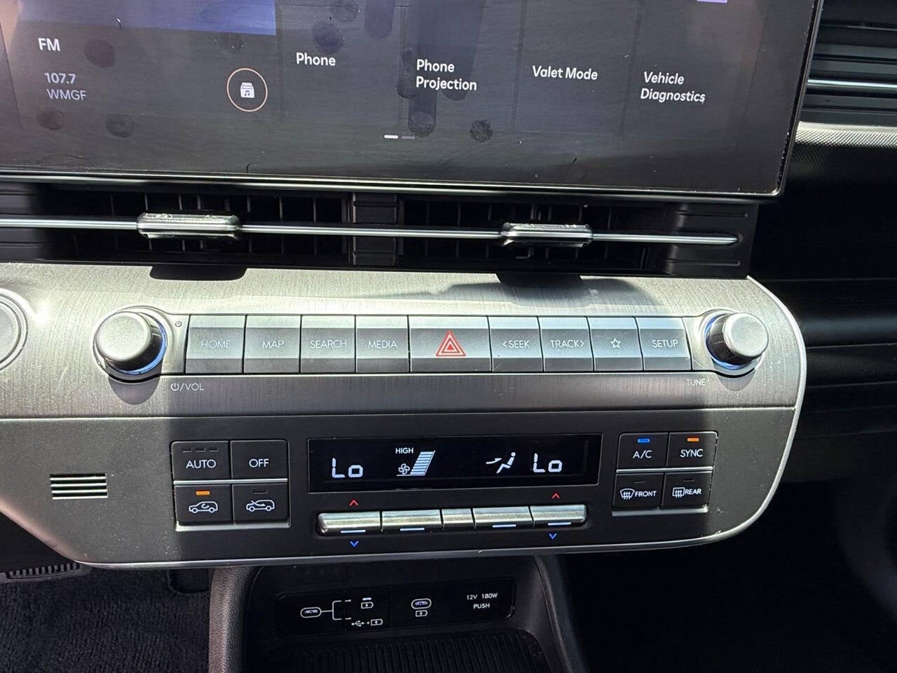2024 Hyundai Kona SEL 4dr Crossover