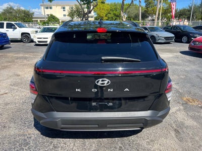 2024 Hyundai Kona SEL 4dr Crossover