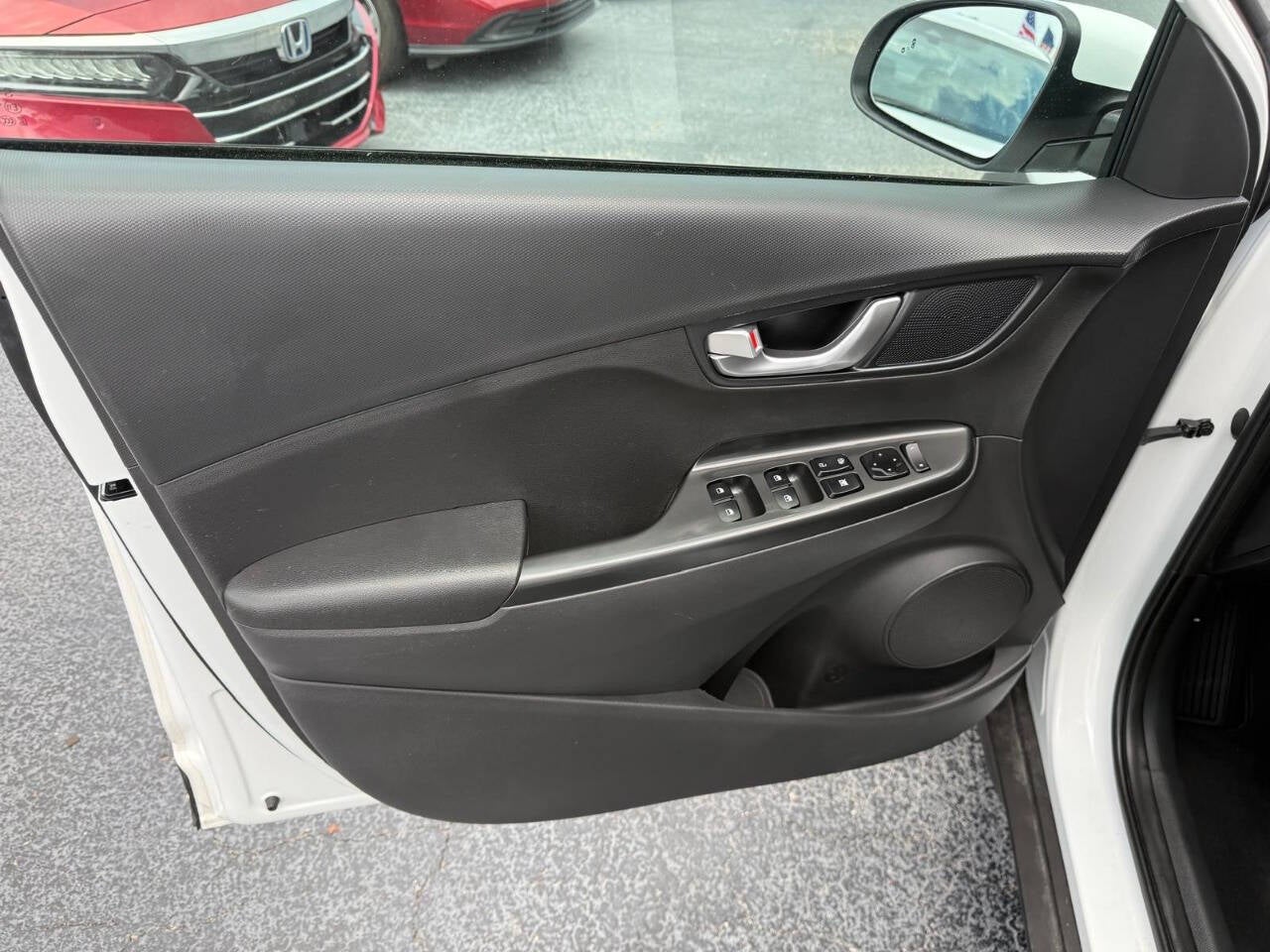 2023 Hyundai Kona SEL 4dr Crossover