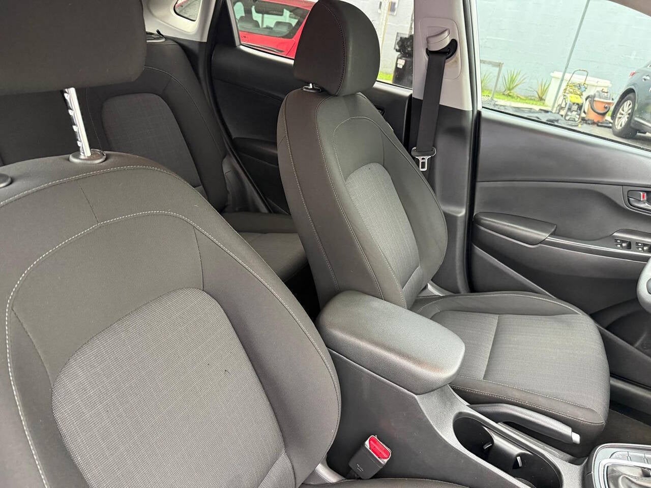 2023 Hyundai Kona SEL 4dr Crossover