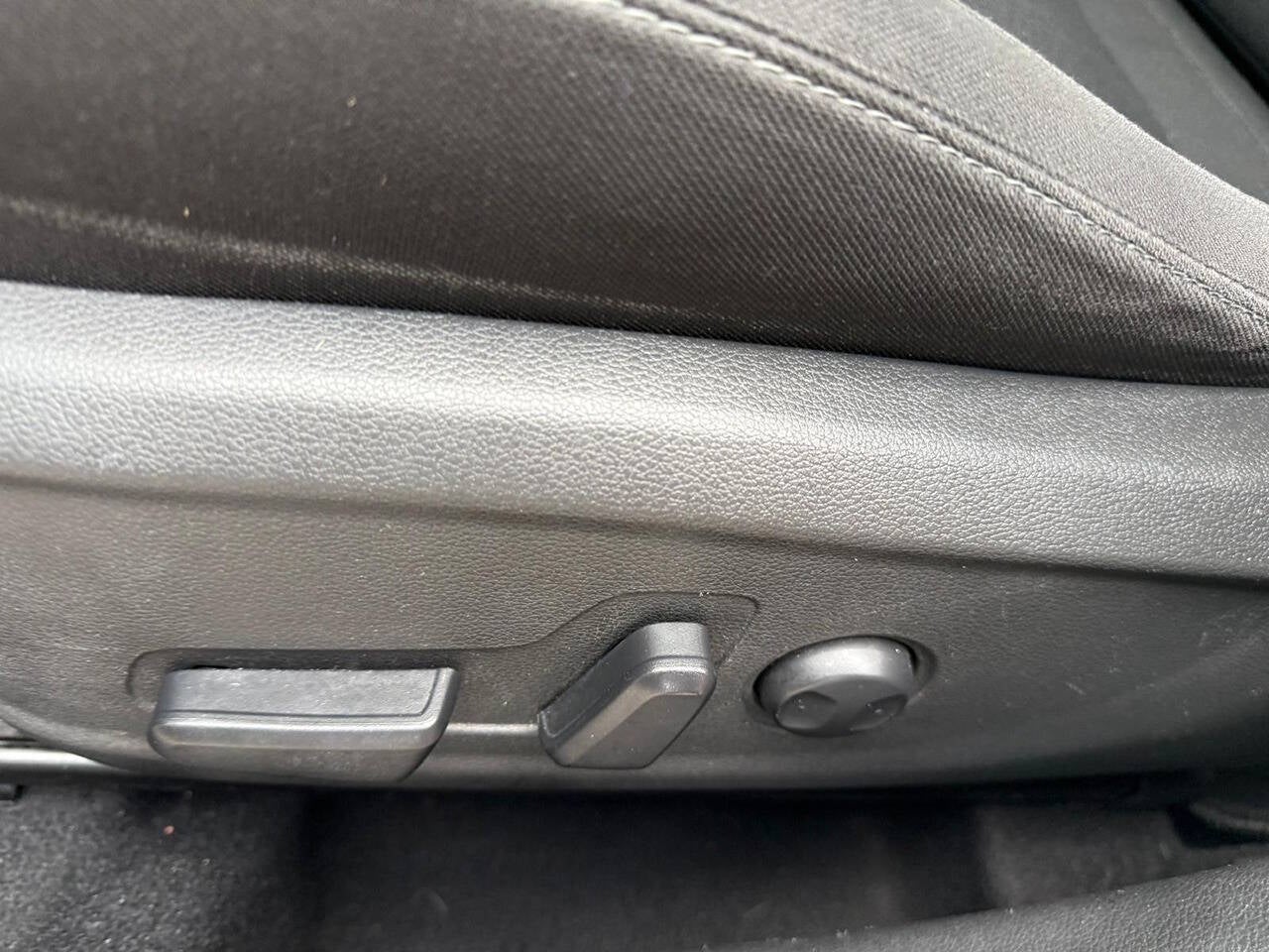 2023 Hyundai Kona SEL 4dr Crossover