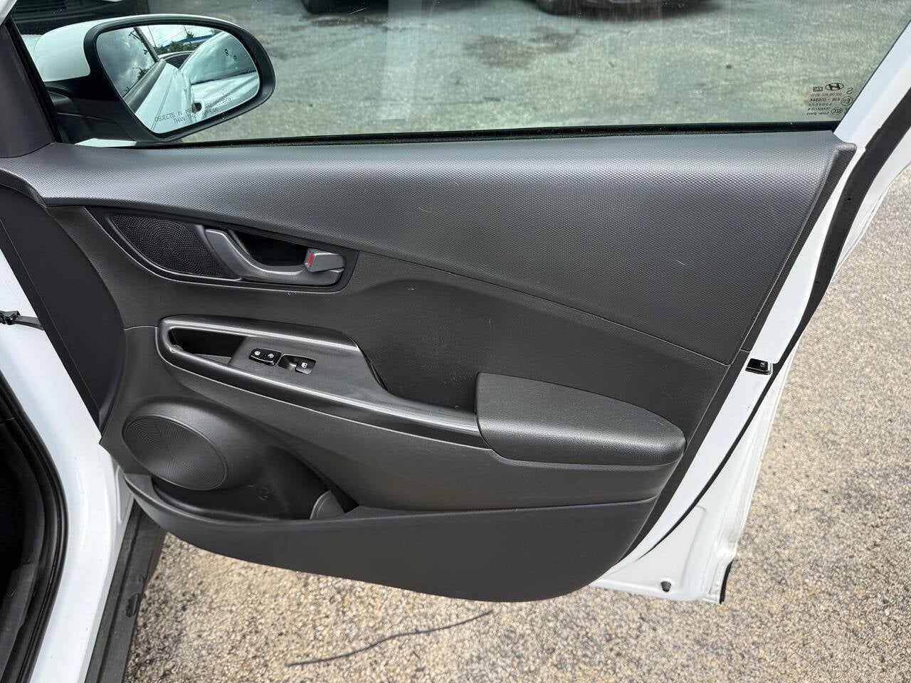 2023 Hyundai Kona SEL 4dr Crossover