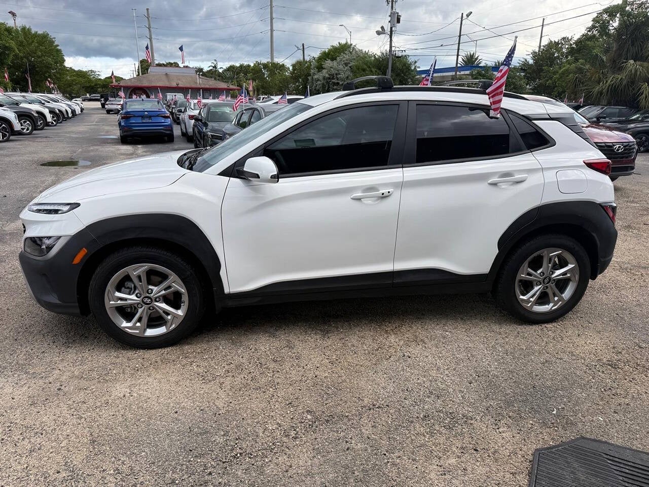 2023 Hyundai Kona SEL 4dr Crossover