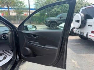 2023 Hyundai Kona SEL AWD 4dr Crossover