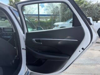 2023 Hyundai Sonata SEL 4dr Sedan