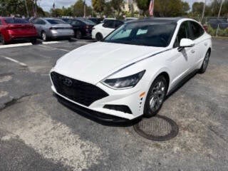 2023 Hyundai Sonata SEL 4dr Sedan