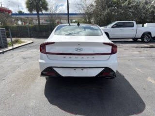 2023 Hyundai Sonata SEL 4dr Sedan